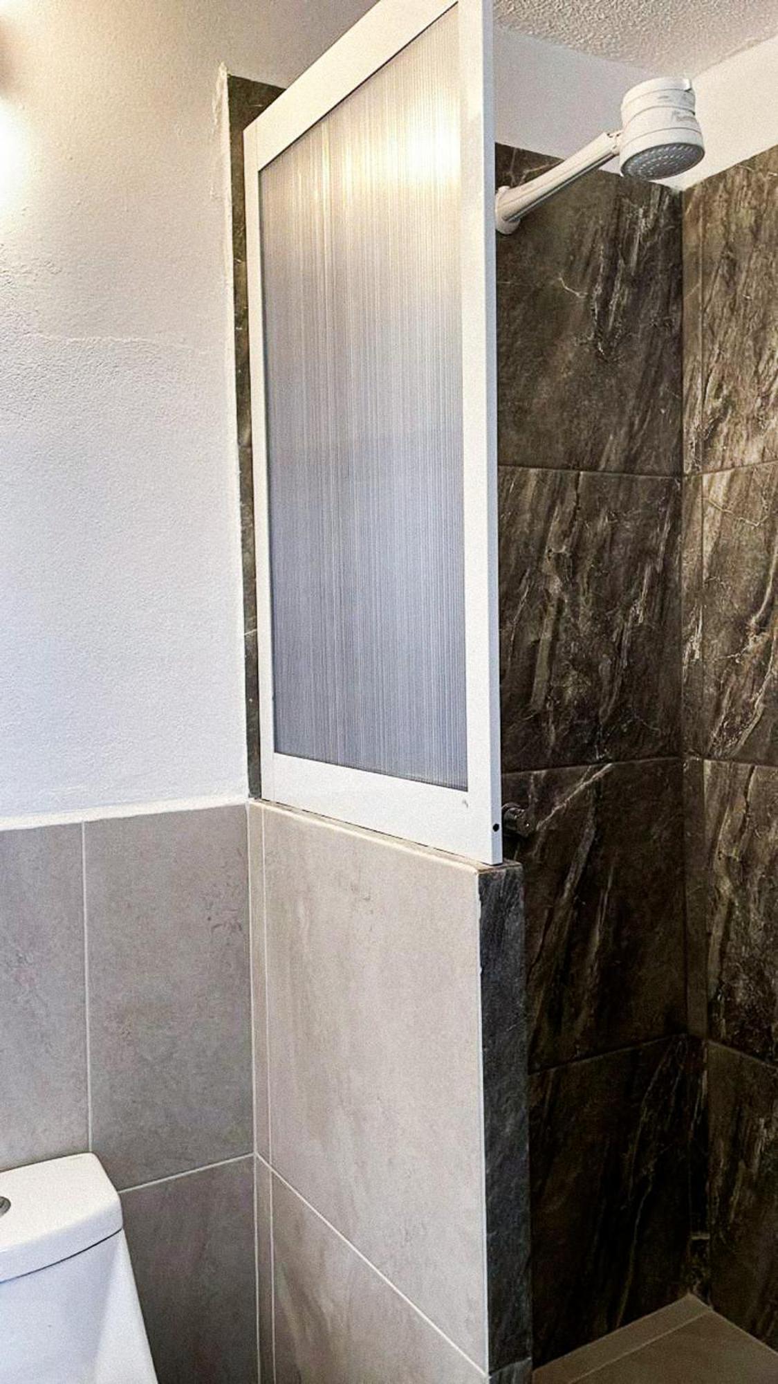 Modern Studio, Rooftop Charm, Cdmx Center2 Apartment *